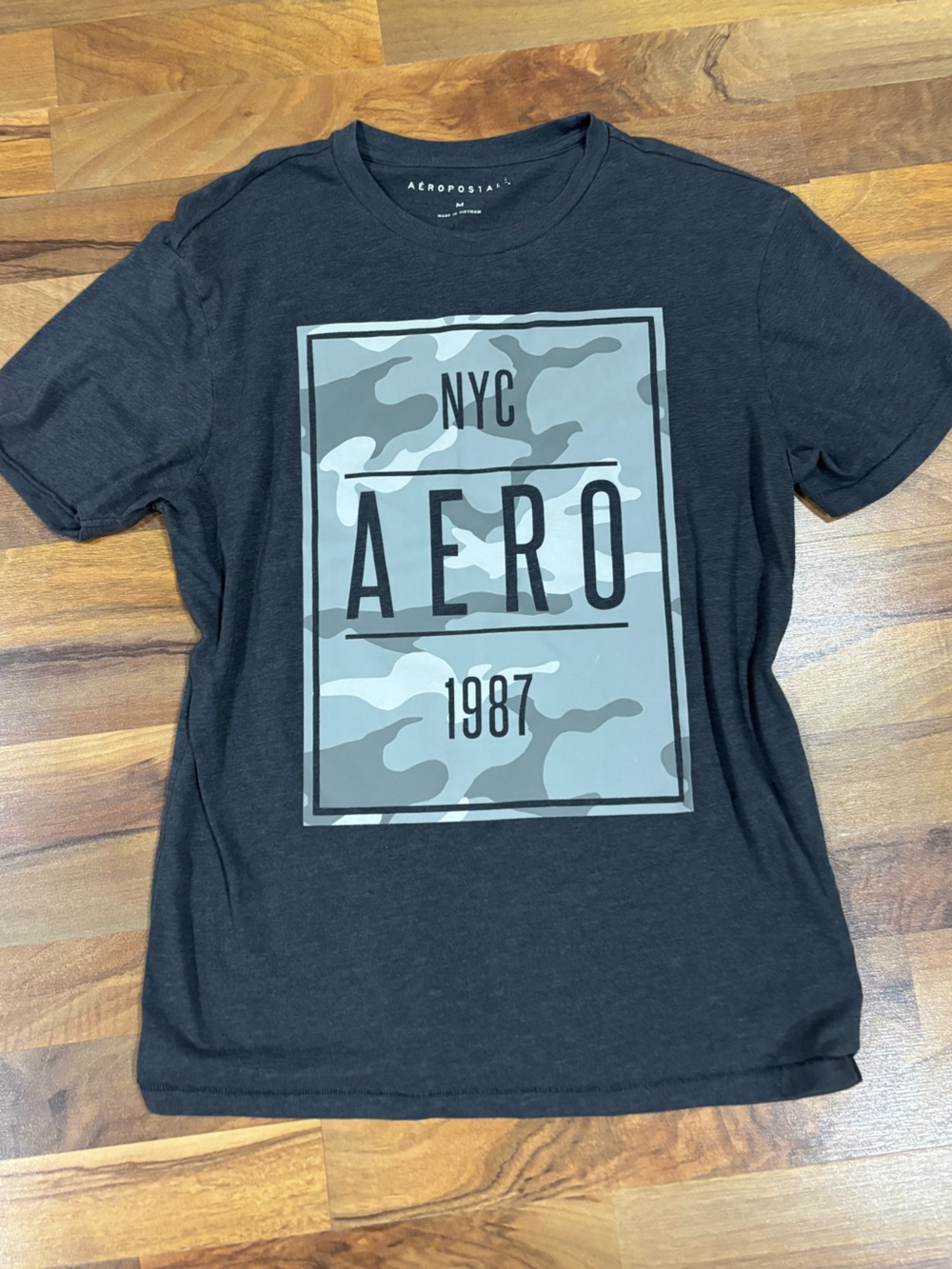 Aeropostale men’s vintage graphic camo tee
